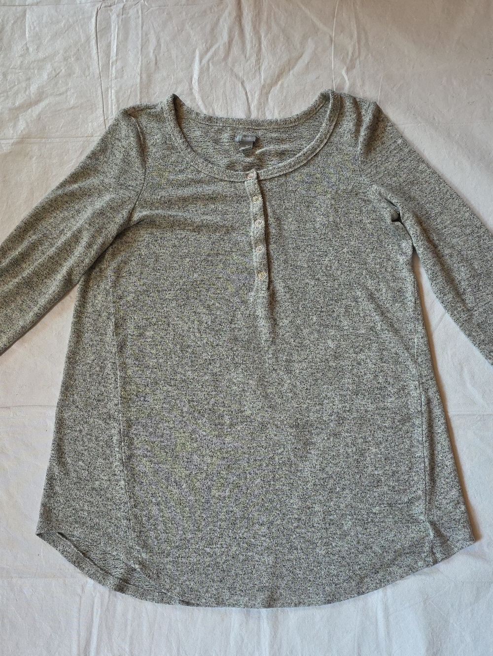 Aerie Women's Snap Front Soft Knit Henley Long Sleeve Shirt Gray M